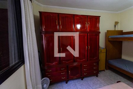 Detalhe do quarto de apartamento para alugar com 1 quarto, 54m² em Canto do Forte, Praia Grande