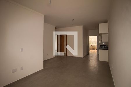 Sala/Cozinha de casa de condomínio à venda com 3 quartos, 77m² em Partenon, Porto Alegre