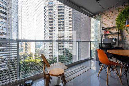 Varanda de kitnet/studio para alugar com 1 quarto, 35m² em Real Parque, São Paulo