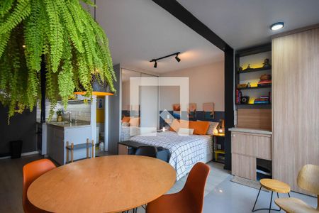 Sala de kitnet/studio para alugar com 1 quarto, 35m² em Real Parque, São Paulo