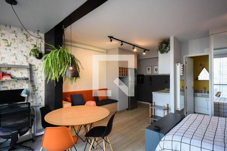 Sala de kitnet/studio para alugar com 1 quarto, 35m² em Real Parque, São Paulo