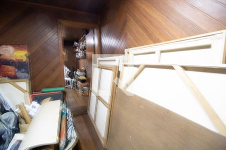 Casa à venda com 330m², 4 quartos e 4 vagas Casa à venda com 330m², 4 quartos e 4 vagasAtelier