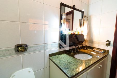 Casa à venda com 330m², 4 quartos e 4 vagas Casa à venda com 330m², 4 quartos e 4 vagasBanheiro da Suíte 1