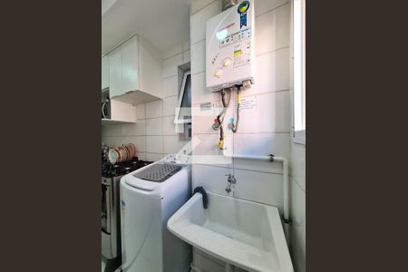 Apartamento à venda com 56m², 3 quartos e 1 vaga Apartamento à venda com 56m², 3 quartos e 1 vagaÁrea de Serviço