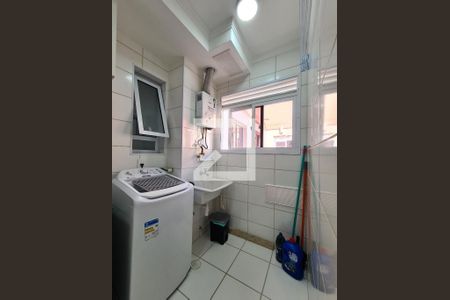 Apartamento à venda com 56m², 3 quartos e 1 vaga Apartamento à venda com 56m², 3 quartos e 1 vagaÁrea de Serviço
