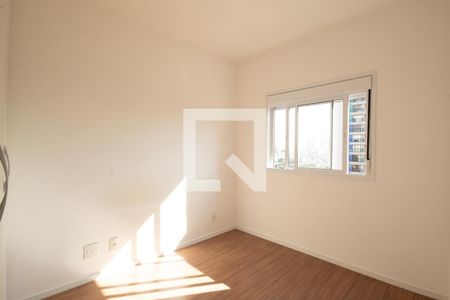 Quarto 1 de apartamento para alugar com 2 quartos, 57m² em Bussocaba, Osasco