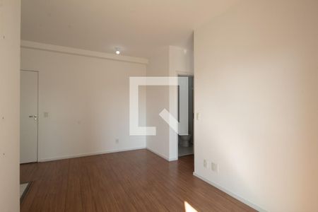 Sala de apartamento para alugar com 2 quartos, 57m² em Bussocaba, Osasco