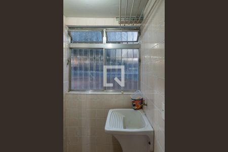 Apartamento à venda com 60m², 2 quartos e 1 vagaÁrea de Serviço