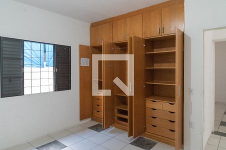 Suíte de casa à venda com 3 quartos, 210m² em Vila Progresso, Campinas
