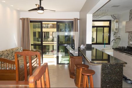 Sala/Cozinha de apartamento para alugar com 1 quarto, 70m² em Barra da Tijuca, Rio de Janeiro