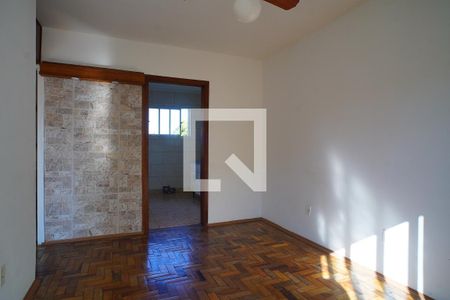 Sala de apartamento para alugar com 2 quartos, 55m² em Humaitá, Porto Alegre