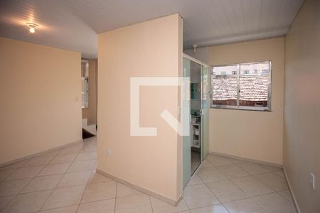 Sala 2 de casa para alugar com 2 quartos, 70m² em Encantado, Rio de Janeiro