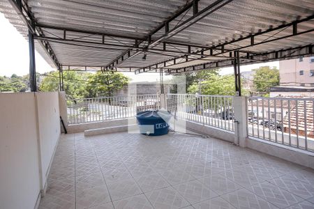 Casa para alugar com 70m², 2 quartos e sem vaga Casa para alugar com 70m², 2 quartos e sem vagaTerraço