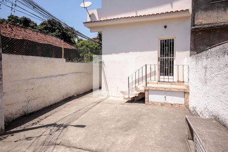 Casa para alugar com 70m², 2 quartos e sem vaga Casa para alugar com 70m², 2 quartos e sem vagaQuintal
