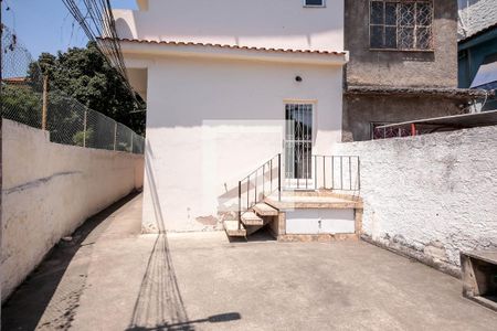 Casa para alugar com 70m², 2 quartos e sem vaga Casa para alugar com 70m², 2 quartos e sem vagaQuintal