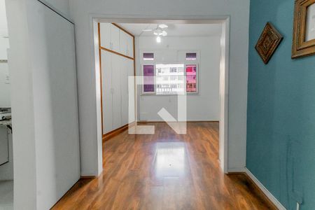 Sala/Quarto de apartamento para alugar com 1 quarto, 28m² em  Centro, Rio de Janeiro