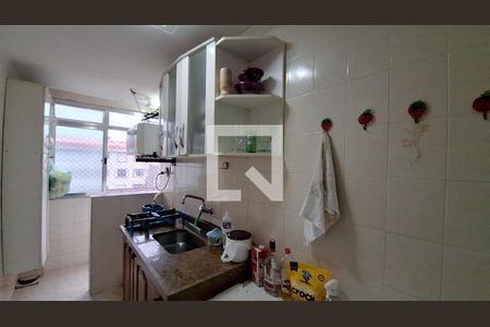 Cozinha de kitnet/studio para alugar com 1 quarto, 38m² em Caiçara, Praia Grande