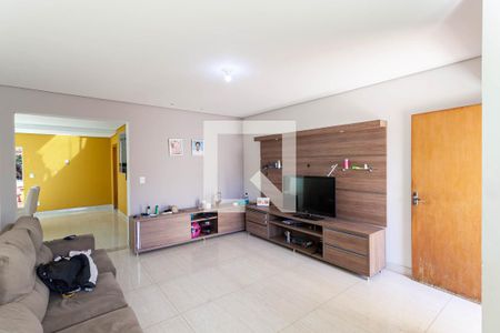 Sala 1 de casa à venda com 4 quartos, 400m² em Santa Mônica, Belo Horizonte