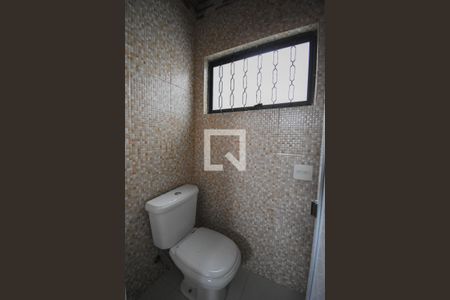 Casa à venda com 350m², 4 quartos e 3 vagasBanheiro Social 1