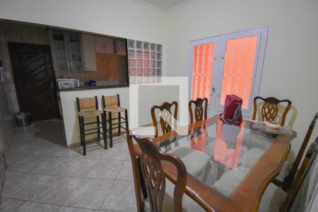 Casa à venda com 350m², 4 quartos e 3 vagasCopa