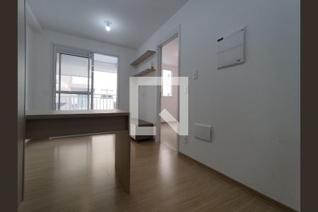 Kitnet de apartamento para alugar com 1 quarto, 29m² em Parque Industrial Tomas Edson, São Paulo