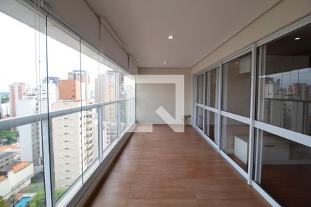 Apartamento à venda com 57m², 1 quarto e 1 vaga Apartamento à venda com 57m², 1 quarto e 1 vagaVaranda