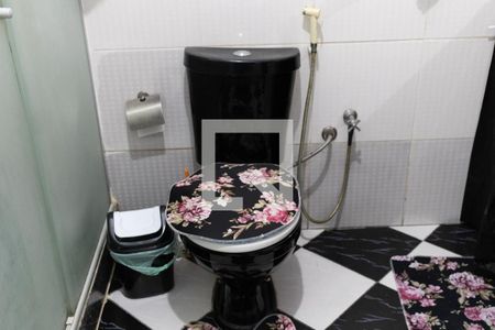 Casa à venda com 234m², 3 quartos e 4 vagasBanheiro