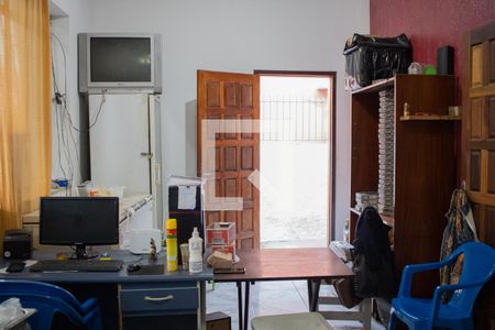 Casa à venda com 234m², 3 quartos e 4 vagasEntrada - sala