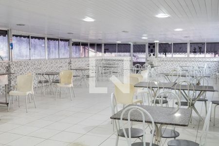 Casa à venda com 234m², 3 quartos e 4 vagasSalao de Festa