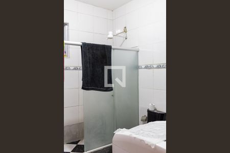 Casa à venda com 234m², 3 quartos e 4 vagasBanheiro