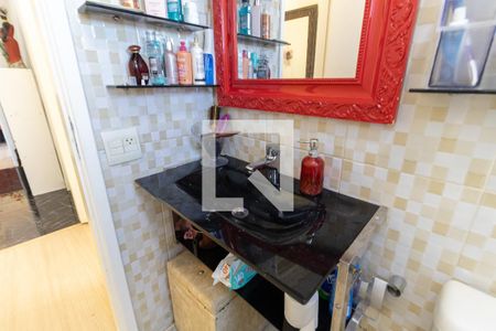 Apartamento à venda com 96m², 3 quartos e 2 vagasBanheiro da Suíte