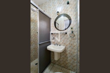 Apartamento para alugar com 92m², 2 quartos e 1 vaga Apartamento para alugar com 92m², 2 quartos e 1 vagaBanheiro do Quarto 1