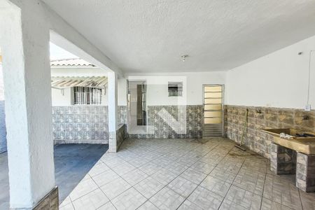 Casa à venda com 380m², 3 quartos e 4 vagas Casa à venda com 380m², 3 quartos e 4 vagasÁrea de Serviço