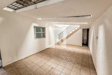 Casa à venda com 380m², 3 quartos e 4 vagas Casa à venda com 380m², 3 quartos e 4 vagasÁrea Externa