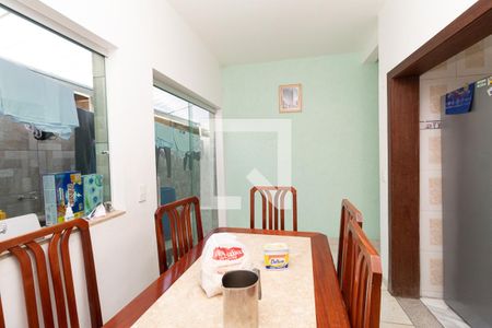 Sala de Jantar de casa à venda com 5 quartos, 300m² em Campo Alegre, Belo Horizonte