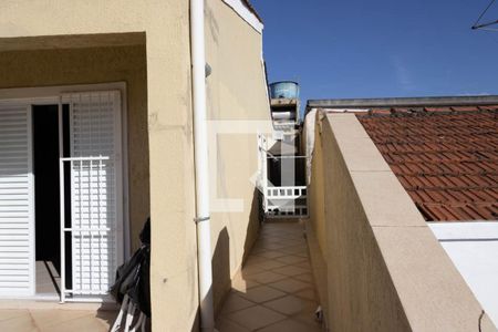 Casa à venda com 180m², 3 quartos e 2 vagas Casa à venda com 180m², 3 quartos e 2 vagasVaranda do Quarto 1