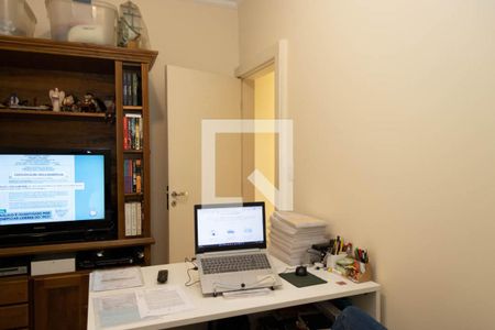 Casa à venda com 180m², 3 quartos e 2 vagas Casa à venda com 180m², 3 quartos e 2 vagasQuarto 2