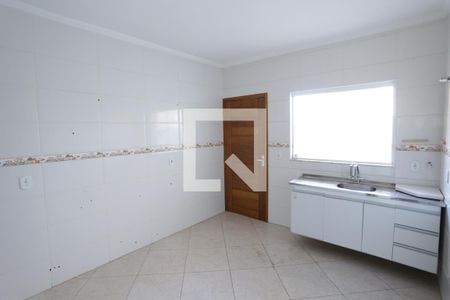 Casa à venda com 180m², 3 quartos e 2 vagasCozinha