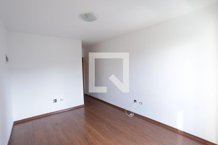 Casa à venda com 180m², 3 quartos e 2 vagasSuíte