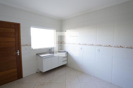 Casa à venda com 180m², 3 quartos e 2 vagasCozinha