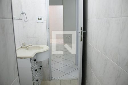Apartamento à venda com 70m², 2 quartos e 1 vaga Apartamento à venda com 70m², 2 quartos e 1 vagaBanheiro Social