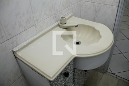 Apartamento à venda com 70m², 2 quartos e 1 vaga Apartamento à venda com 70m², 2 quartos e 1 vagaBanheiro Social