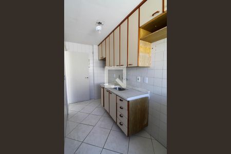 Apartamento à venda com 90m², 2 quartos e 1 vagaCozinha