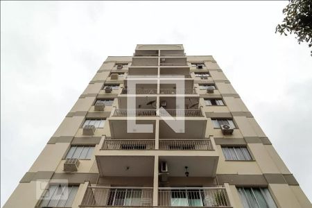 Apartamento à venda com 90m², 2 quartos e 1 vagaFachada