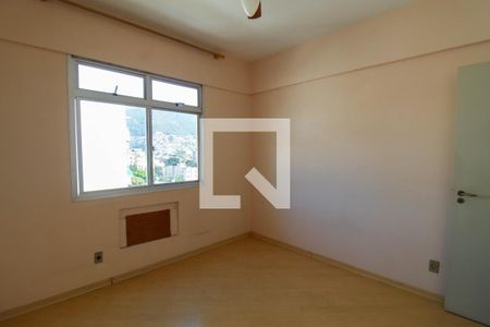 Apartamento à venda com 90m², 2 quartos e 1 vagaQuarto 2