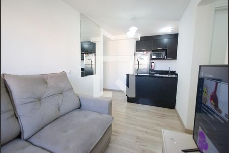 Sala de apartamento para alugar com 2 quartos, 41m² em Cambuci, São Paulo