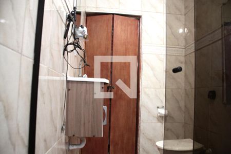 Casa à venda com 100m², 3 quartos e 1 vagaBanheiro Corredor