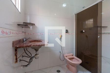 Banheiro Quarto 1 - Suite de casa para alugar com 3 quartos, 220m² em Vila Campanela, São Paulo