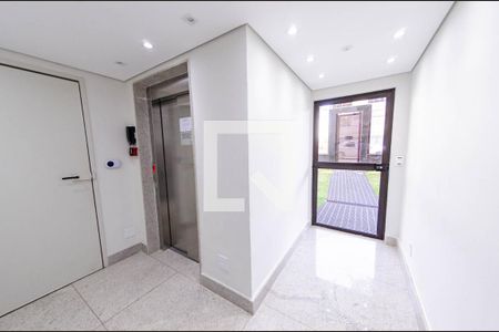 Apartamento para alugar com 65m², 2 quartos e 2 vagasEntrada