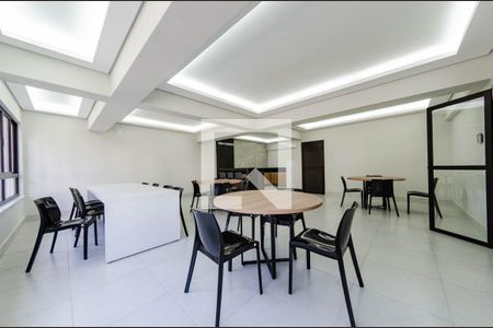 Apartamento para alugar com 65m², 2 quartos e 2 vagasSalão de festas